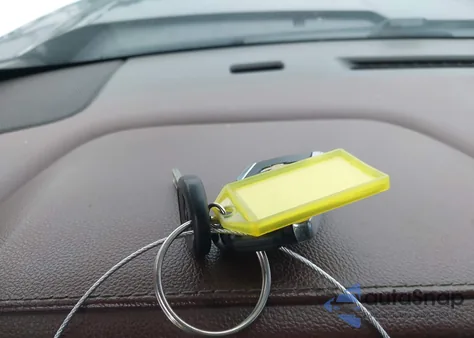 2019 Chevrolet Silverado C2500Hd Silverado from USA, damaged, VIN 1GC4KYEG9KF112179